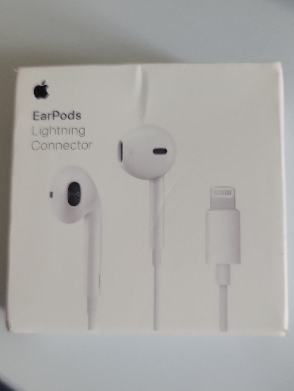Apple EarPods with Lightning Connector - White